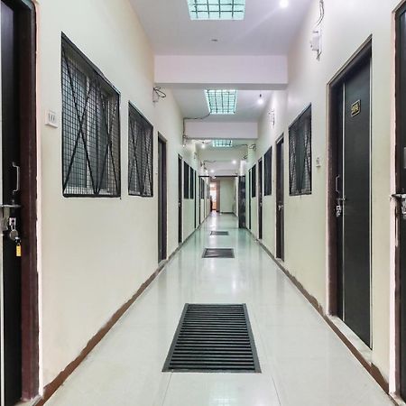 Spot On 48832 Balaji Parisar Hotell Ujjain Eksteriør bilde