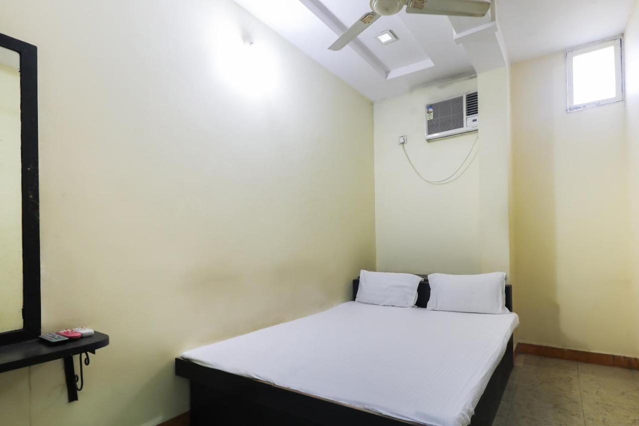 Spot On 48832 Balaji Parisar Hotell Ujjain Eksteriør bilde